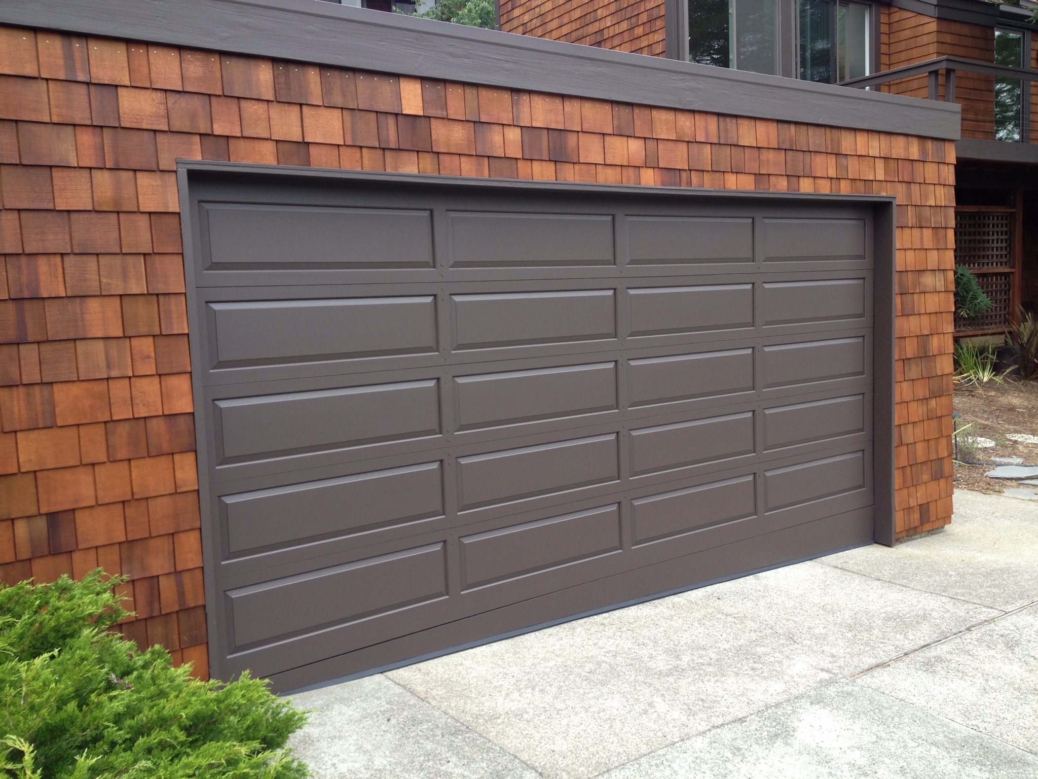 Traditional Garage Door Styles - IMG 0235